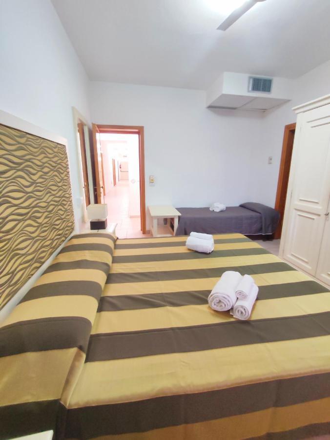 A.I.R. Hotel Gabbiano Isola Rossa Eksteriør bilde