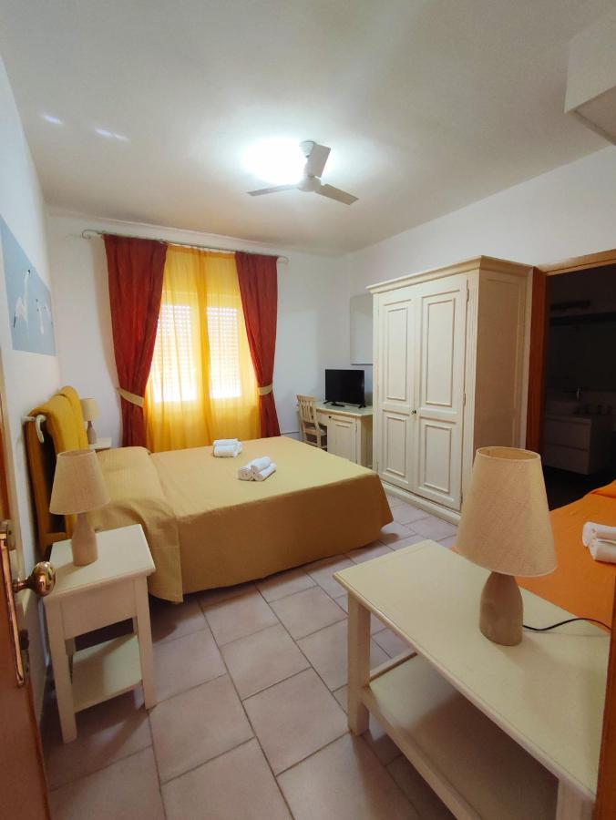 A.I.R. Hotel Gabbiano Isola Rossa Eksteriør bilde