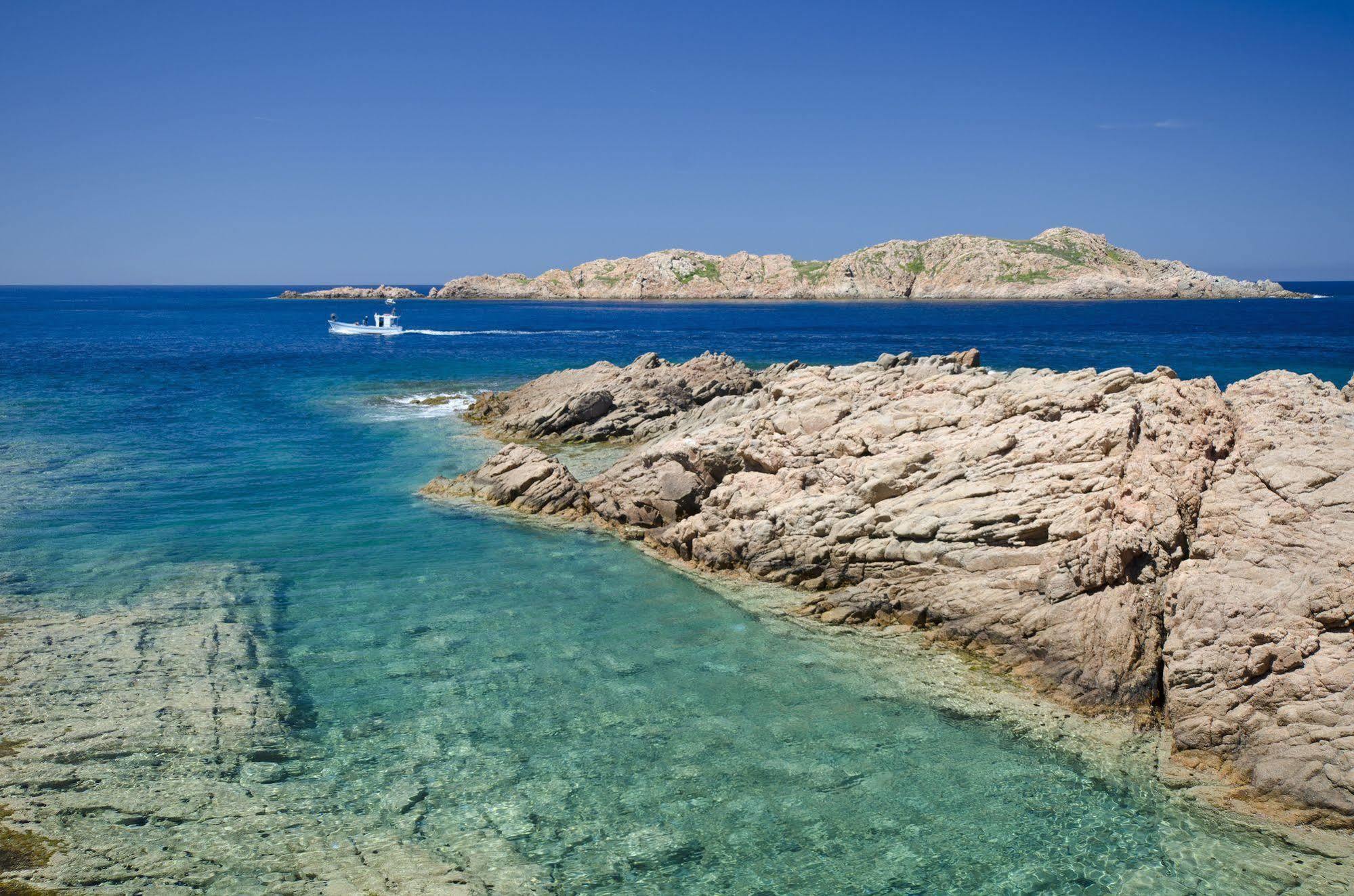 A.I.R. Hotel Gabbiano Isola Rossa Eksteriør bilde